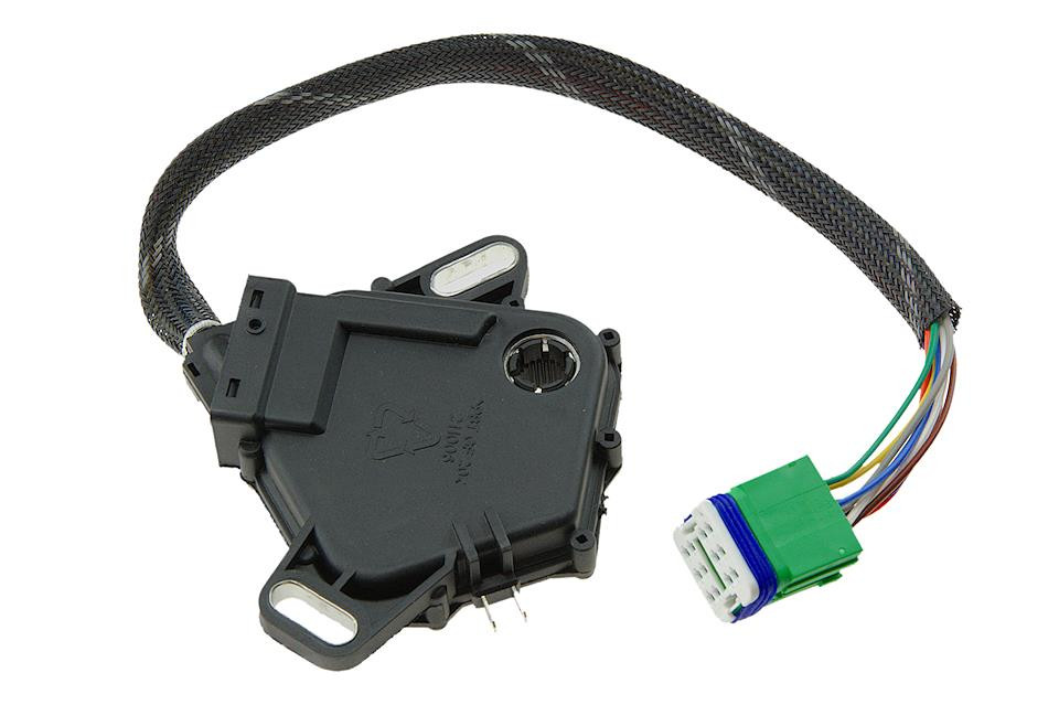 GESCHWINDIGKEITSSENSOR passend für CITROEN C5 2.0HPI 2001-,PEUGEOT 207 1.6 2007-,307 1.6 2000-,2.0 2005-,308 1.6 2007-,407 2.0 2004-,RENAULT LAGUNA II 1.8,1.9DCI,2.0 2001-/ATM SKRZYNIA BIEGÓW/