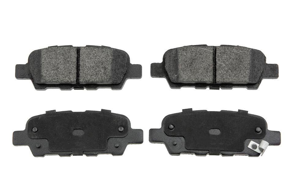 ALPHA BRAKES BREMSBELÄGE HINTERACHSE passend für NISSAN X-TRAIL T30/T31 01-,QASHQAI 06-,MURANO Z50 04-,MURANO Z51 08-10,350Z 03-,TIIDA 07-,MAXIMA 06-,INFINITI FX 03-