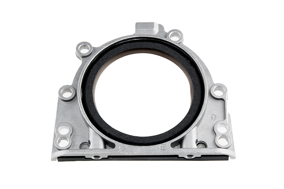 KURBELWELLENDICHTUNG passend für VW/AUDI/SKODA/SEAT 1.6/1.8/2.0 GOLF IV/V/VI, PASSAT 96-11, TOURAN 03-10, BORA, CADDY III, OCTAVIA I/II, A3 -12, A4 -08, A6 97-05, ALTEA, CORDOBA, EXEO, LEON, TOLEDO /MIT GEHÄUSE/