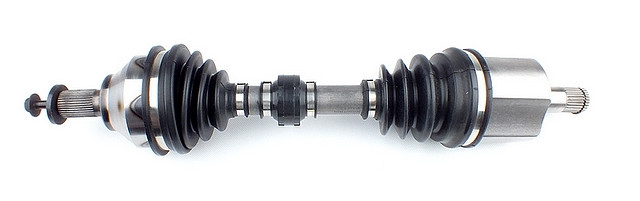 ANTRIEBSWELLEN für Volvo LINKS VORNE C30/S40 II/V50/C70 II (A.T.), L=520mm 304743 VO-8-936 OE z.Vergl.: 30783173, 30787774, 36000183, 36000439, 36000441, 36000548, 36000550, 8603119, 8603819