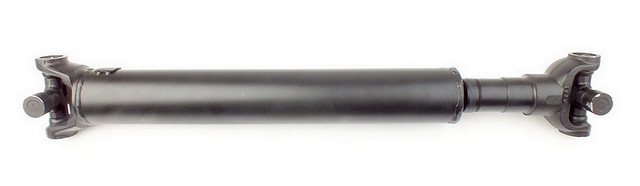 Kardanwelle WCAT-755 vorn 30.2 X 106.3 60mm L=755mm