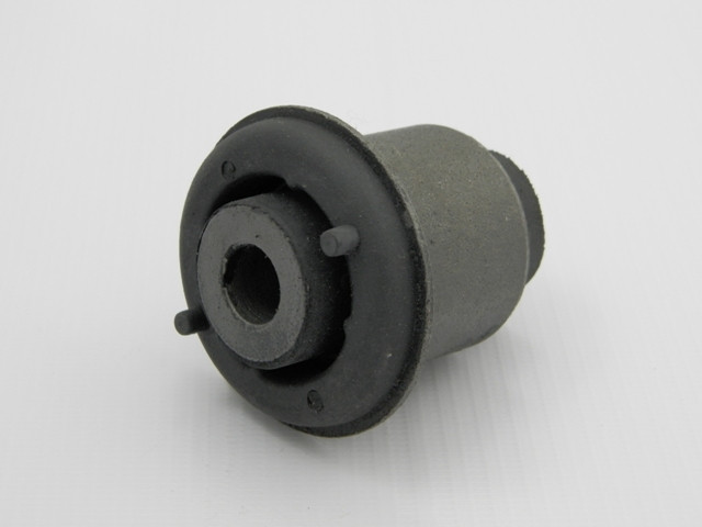 BUCHSE, GUMMI-METAL passend für HONDA ACCORD CL/CM/CN 02-, CU 08- /QUERLENKER VORN, UNTEN KLEIN/
