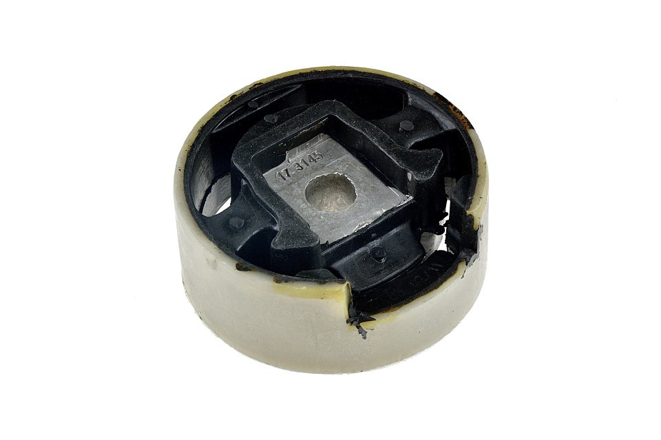 BUCHSE, RAHMEN/ BUCHSE FÜR MOTORLAGER passend für AUDI A3 03-, AUDI TT 06-, SEAT ALTEA 04-, LEON 05-, SKODA OCTAVIA 04-12, SUPERB 08-, YETI 10-, VW GOLF V/VI 05- /UNTER VORN/
