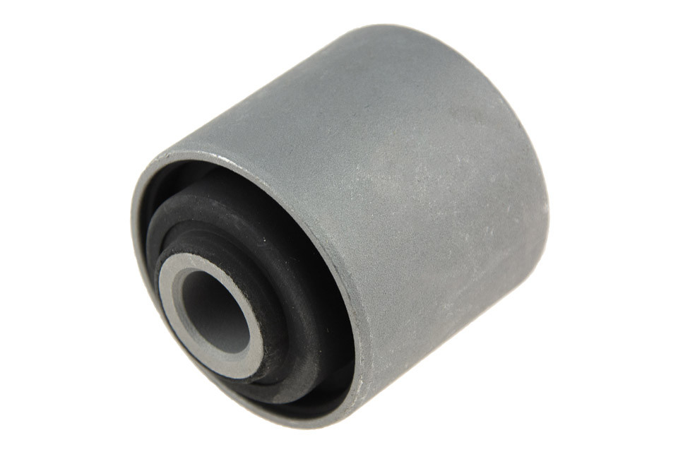 STANGEN BUCHSE passend für NISSAN PATROL Y60/Y61 87-06, TERRANO I/II 86-06 /HINTEN/