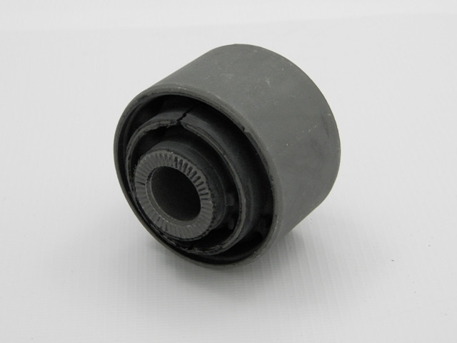 BUCHSE QUERLENKER passend für TOYOTA RAV-4 SXA1# 94-00 /HINTEN/