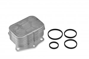 ÖLKÜHLER passend für CITROEN C4 1.6HDI 2004-,FORD FOCUS II 1.6TDCI 2005-,MAZDA 3 1.6CITD 2004-,PEUGEOT 307 1.6HDI 2005-,308 1.6HDI 2009-,SUZUKI SX4 1.6DDIS 2007-,VOLVO S40 1.6D 2005-