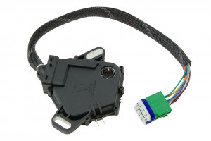GESCHWINDIGKEITSSENSOR passend für CITROEN C5 2.0HPI 2001-,PEUGEOT 207 1.6 2007-,307 1.6 2000-,2.0 2005-,308 1.6 2007-,407 2.0 2004-,RENAULT LAGUNA II 1.8,1.9DCI,2.0 2001-/ATM SKRZYNIA BIEGÓW/