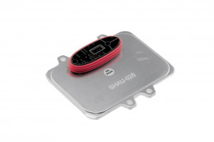 PRZETWORNICA NAPIĘCIA D1S/D1R passend für BMW 5 E60/E61 2004-,X6 E71 2007-,FORD KUGA 2008-,S-MAX 2006-,SKODA SUPERB 2008-,VW GOLF V 2003-,GOLF VI 2008-,TIGUAN 2007-