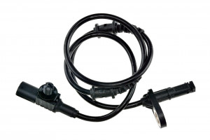 ABS SENSOR VORNE passend für MERCEDES E KLASA 02- L/R