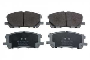 ALPHA BRAKES BREMSBELÄGE VORDERACHSE passend für TOYOTA LEXUS RX300 3.0 V6,3.3 V6 03-, HIGHLANDER 3.3 V6 05-