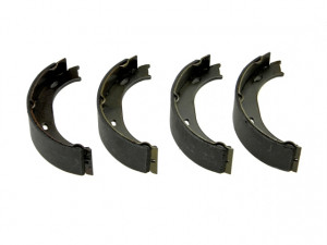 ALPHA BRAKES BREMSBACKENSATZ, FESTSTELLBREMSE passend für MERCEDES SPRINTER 00-,KLASA G 94- /DURCHMESSER/