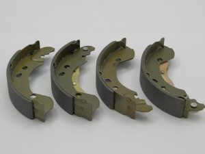 ALPHA BRAKES BREMSBACKENSATZ passend für NISSAN MICRA K12 03-, NOTE 06-
