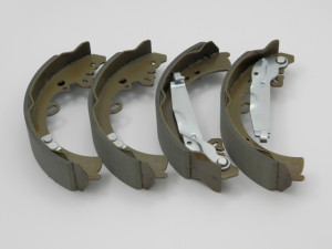 ALPHA BRAKES BREMSBACKENSATZ passend für TOYOTA HI-LUX 05-