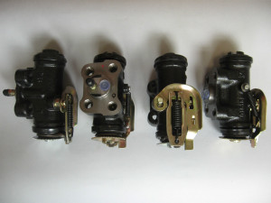 Radbremszylinder hinten links für Mitsubishi canter motor 4d34 (3,9td) oem: mk356639