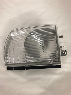 Lichtscheibe seitenmarkierungsleuchte für Mitsubishi canter recht oem: mk486522