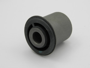 BUCHSE QUERLENKER passend für NISSAN X-TRAIL T30 00-06 /VORNE, VORNE UNTERE QUERLENKER/