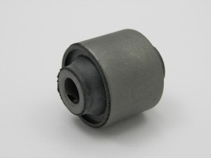 STANGEN BUCHSE passend für CHEVROLET EPICA V200/V250 03-06-, EVANDA V200 03-06 /HINTEN/