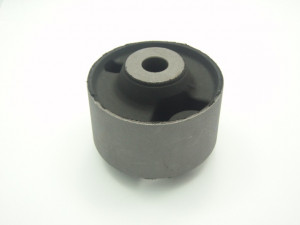 BUCHSE QUERLENKER passend für CHEVROLET CAPTIVA C100 07-, OPEL ANTARA 06- /HINTERE, ENTLANG/