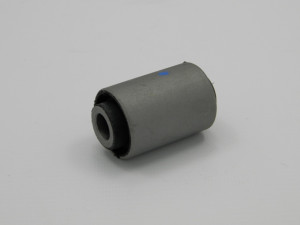 BUCHSE QUERLENKER passend für FORD FOCUS I/II 98-07, C-MAX CAP/CB3 03-, MAZDA 3 02-, MAZDA 5 05- /HINTEN, UNTEN, INNERN/