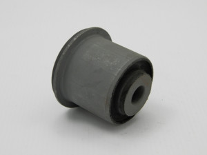 BUCHSE, GUMMI-METAL passend für HONDA CIVIC EU/EP/ES 01-06, CR-V RD 01-06, ELEMENT YH 03-05 /HINTEN/