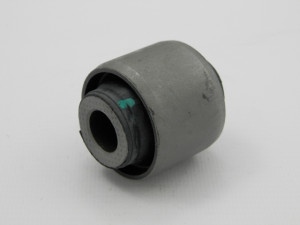 BUCHSE QUERLENKER passend für HONDA ODYSSEY II/III 99-10, PILOT 02-09, MR-V 03-08 /HINTEN, QUER/