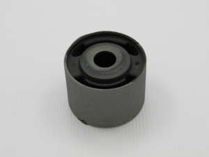 LAGERUNG,VERTEILGETRIEBE passend für NISSAN PATHFINDER R51M 04- /HINTEN/