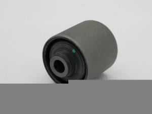 BUCHSE QUERLENKER passend für SUZUKI GRAND VITARA 98-05, VITARA 89-02, JIMNY 98- /HINTERE, ENTLANG/