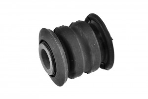 BUCHSE QUERLENKER passend für SUZUKI BALENO 95-01, SUZUKI GRAND VITARA/ESCUDO 98-06, SUZUKI LIANA 01-08 /HINTEN, QUER/