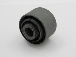BUCHSE QUERLENKER passend für TOYOTA RAV-4 SXA1# 94-00 /HINTEN/